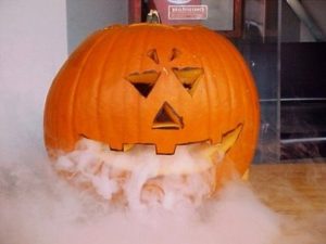 Dry Ice for fog effects in a pumpkin 120918-wiki-dryice-01