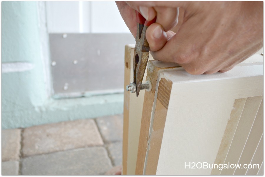H2OBungalow remove hardware to make room divider with bifold doors