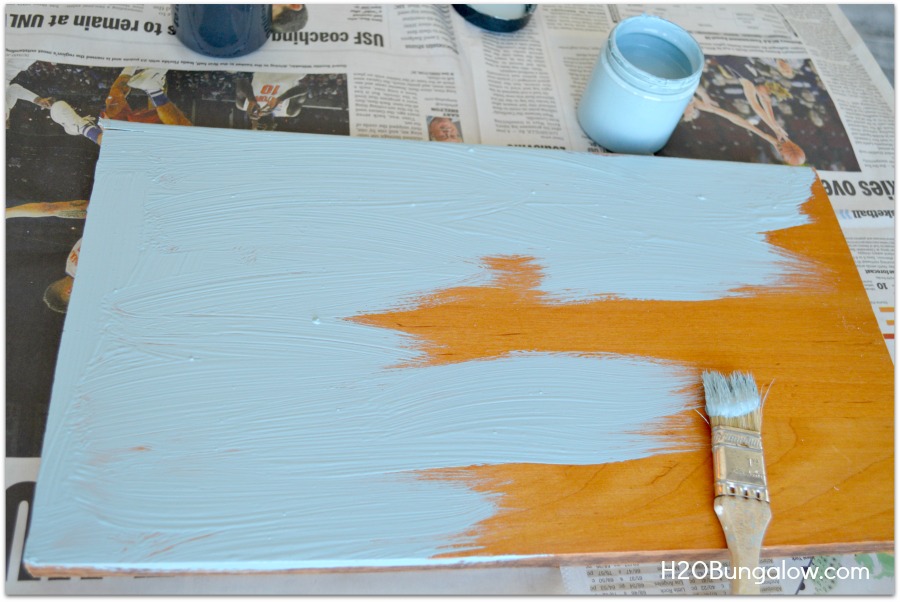 paint a board to make easter bunny sign