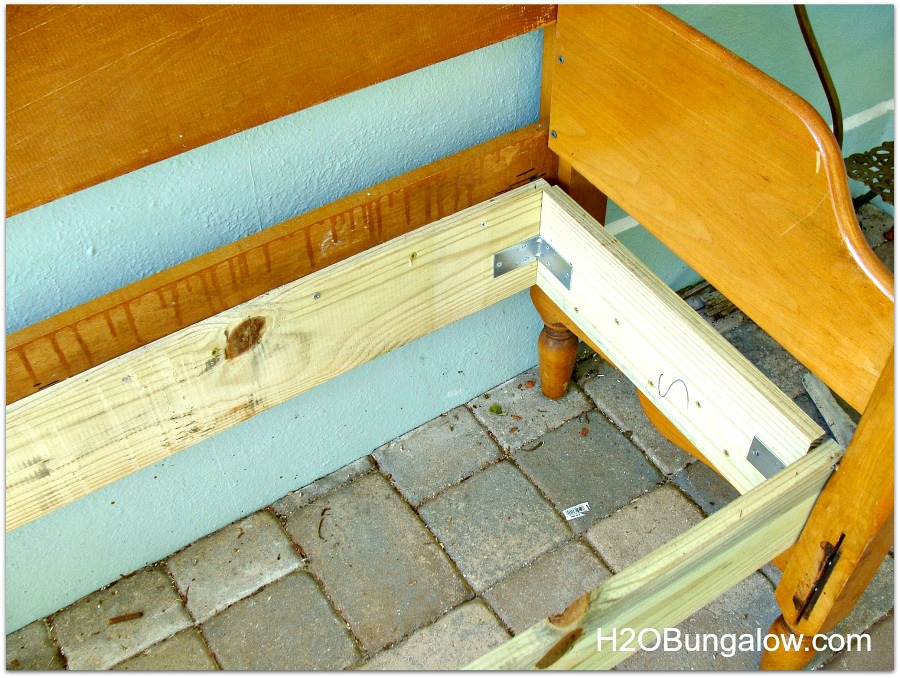 DIY-Headboard-Bench-Instructions-H2OBungalow