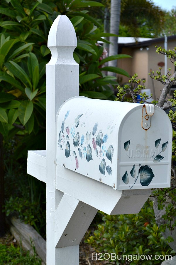 Mailbox-Before-Modern-Masters-Copper-Patina-H2OBungalow