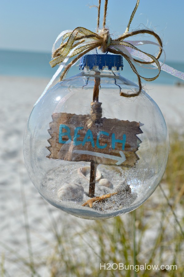 Sand-starfish-shells-and-driftwood-coastal-Christmas-ornament-H2OBungalow