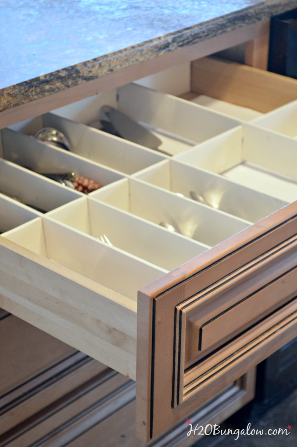 DIY Custom Wooden Drawer Organizers