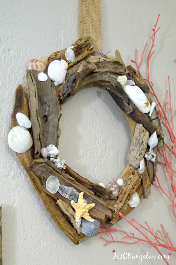 Driftwood and seashell craft wreath H2OBungalow