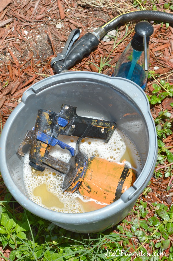 How To Spray Paint Metal Outdoor Furniture To Last A Long Time - H2OBungalow