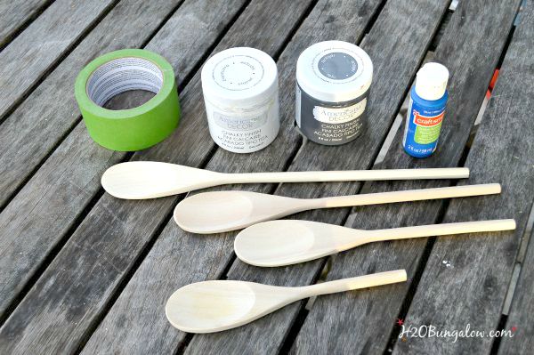 Summer hostess gift idea of painted wood spoons by H2OBungalow