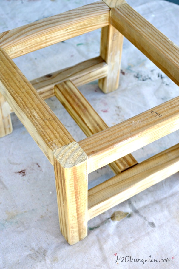 DIY Footstool - Sweet Pea