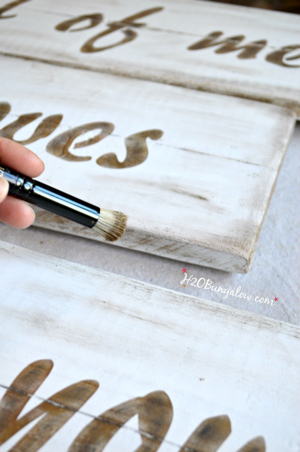 DIY Tutorial for a romantic word phrase wall plaque using All of Me Loves All of You stenciled in aged gold on white. Lovely, simple and trendy. Simple tutorial. www.H2OBungalow.com #Love 