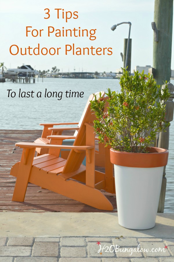 Simple tutorial with 3 tips for painting outdoor planters and your outdoor paint project will last a long time. H2OBungalow