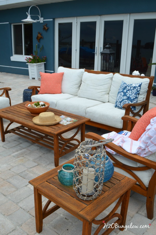 Save time and effort, easy tutorial to restore outdoor teak furniture with tips and product recommendations. Works on all outdoor wood furniture makeovers. See this and the rest of the 30 Days To Fabulous backyard makeover projects by H2OBungalow 