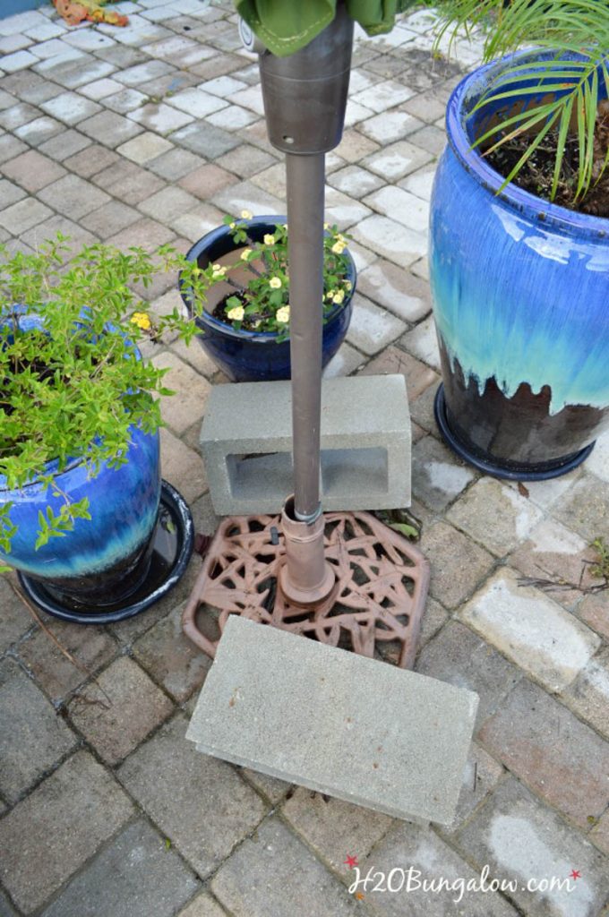 DIY Planter Umbrella Stand Tutorial H2OBungalow