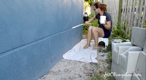 paint-trim-touch-up-after-using-power-flo-pro-paint-sprayer-2-H2OBungalow