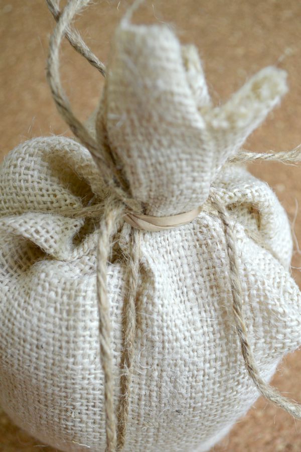 burlap pumpkin