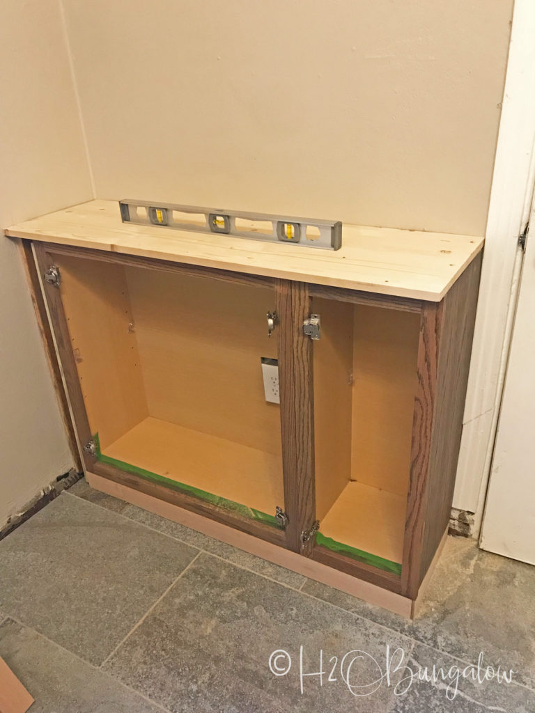 How to Build Built In Bookcases With H2OBungalow