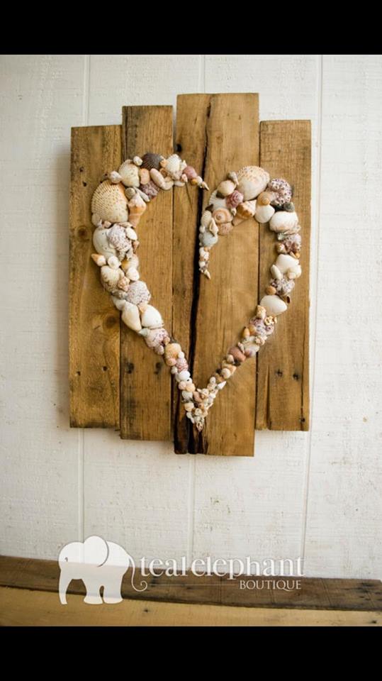 Seashell Monogram [DIY Coastal Wall Art]