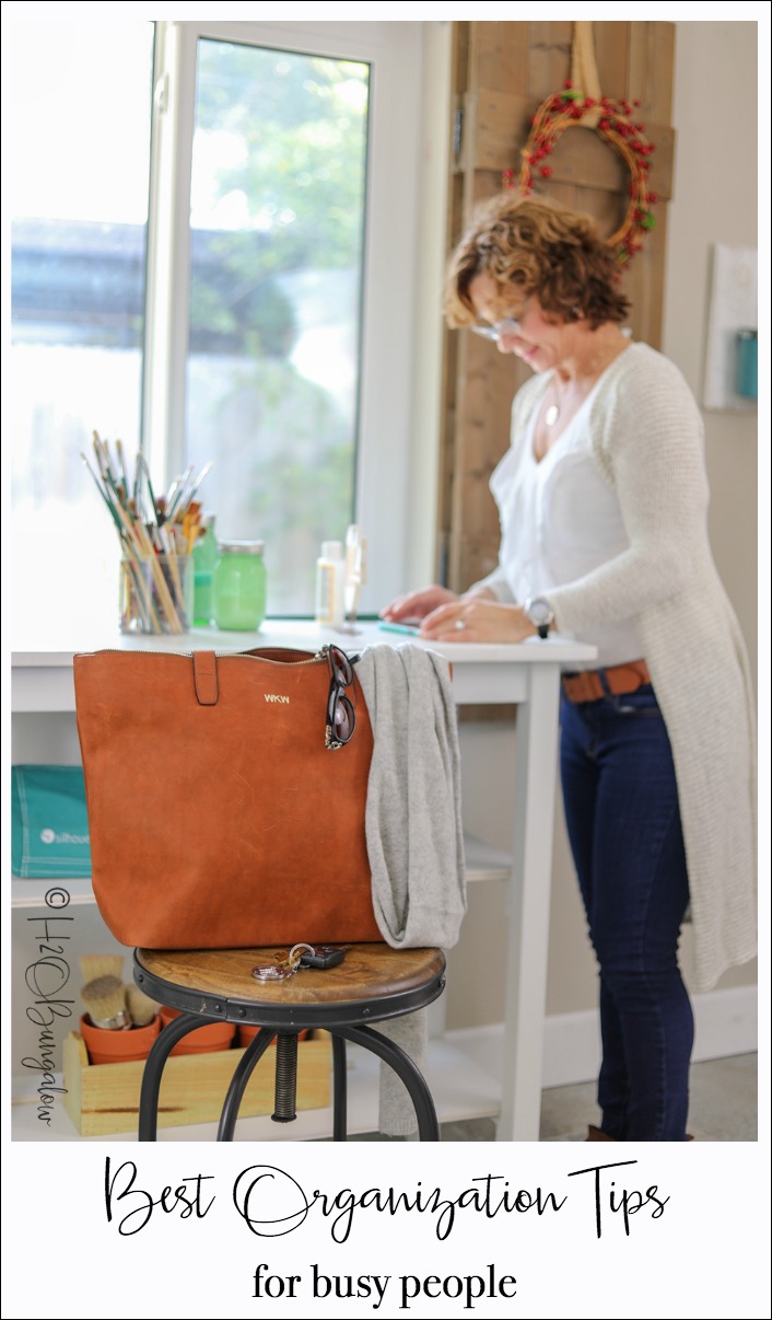 Best organization tips for busy people who work from home and on the go. Using my Ballard Tote from the SLATE COLLECTION. Sponsored 