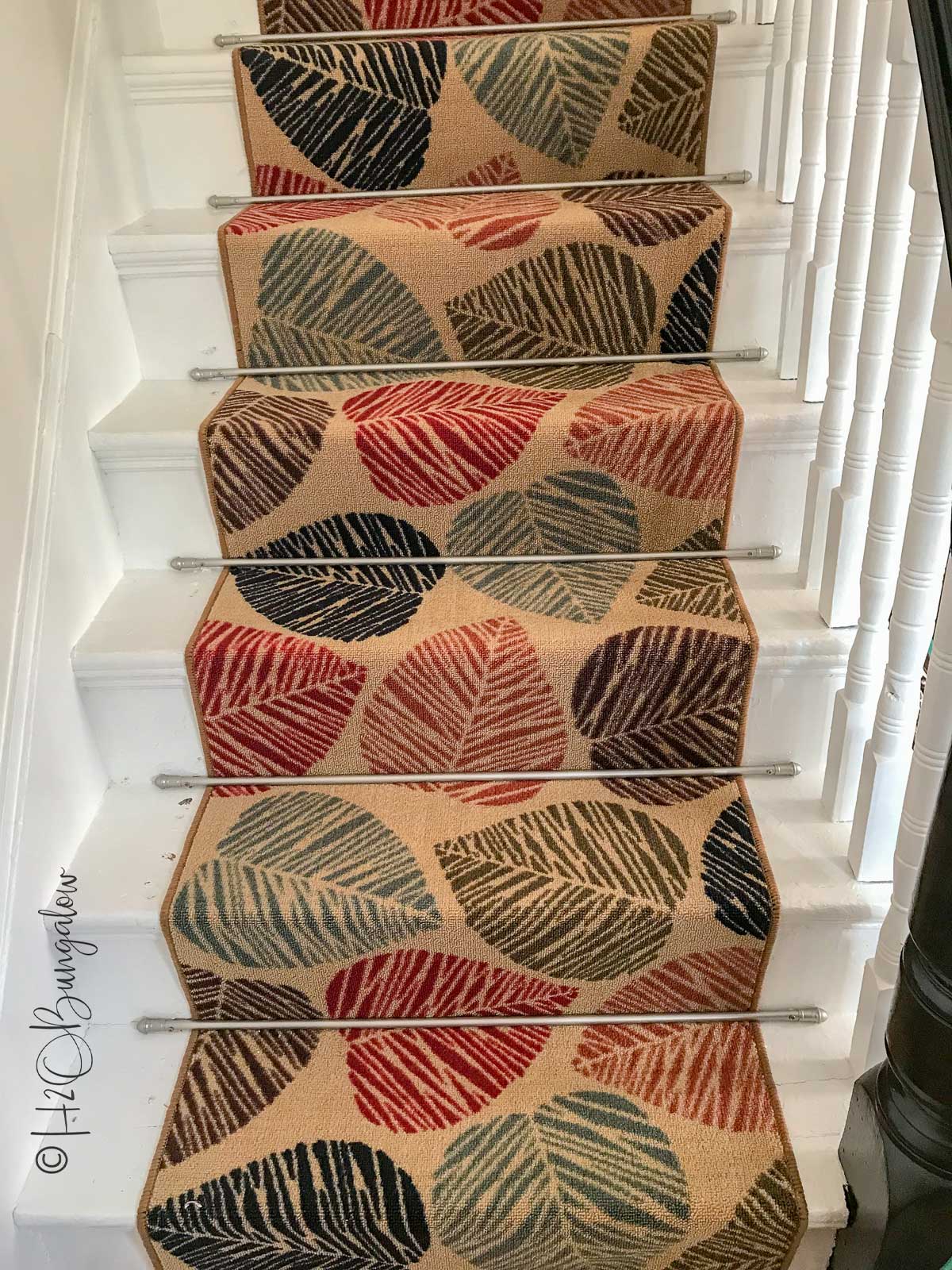 How to install a carpet runner on stairs - Cuckoo4Design