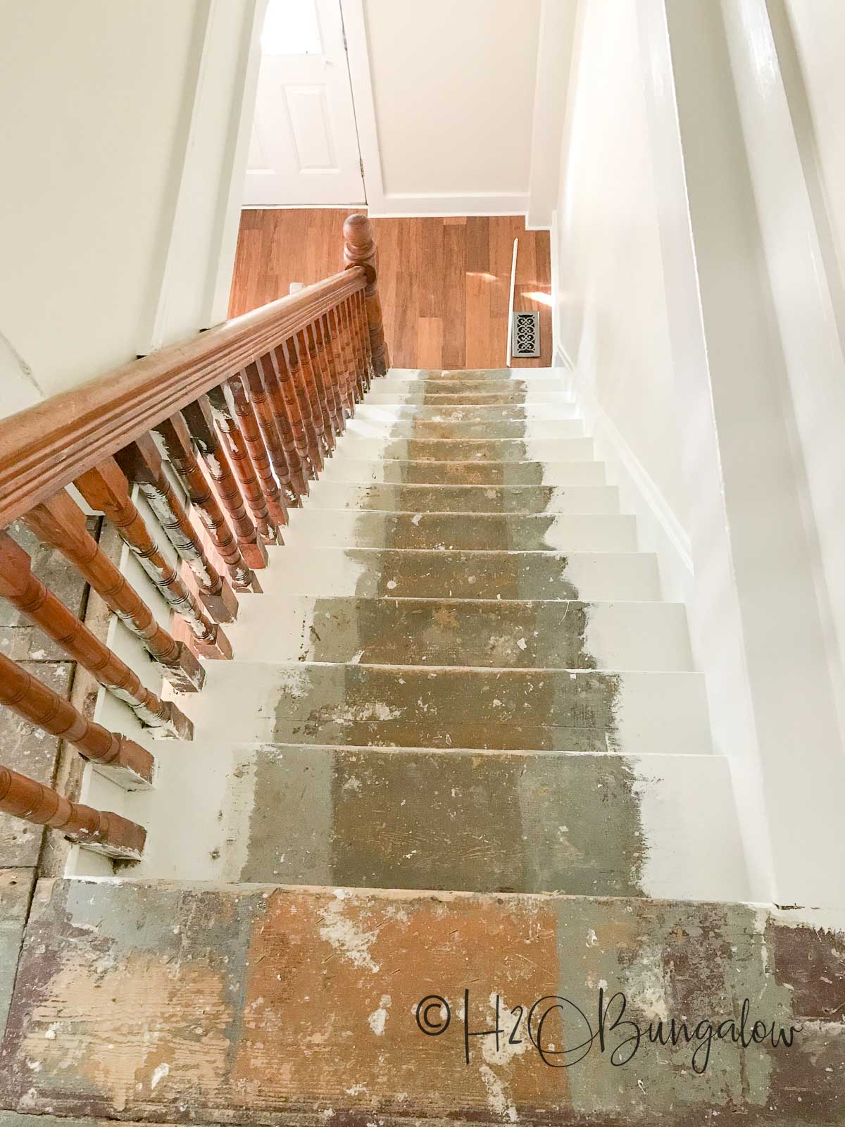 How To Install Carpet Runner On Stairs H2obungalow