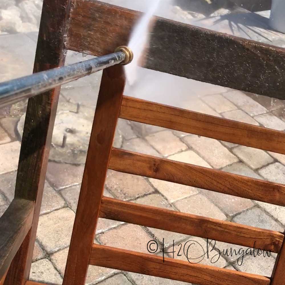 power washing outdoor wood furniture