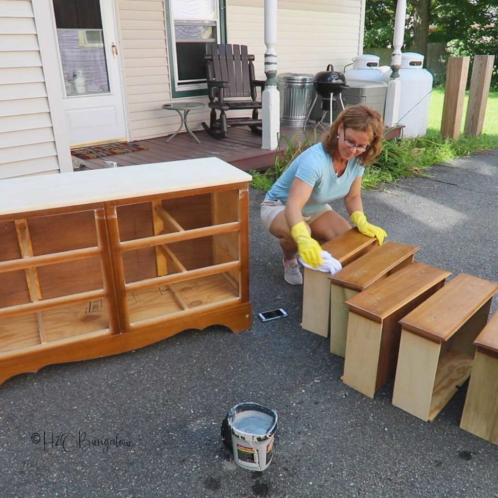 Deglossing furniture before painting. Video covering how to prepare furniture for painting, furniture painting tips, what you need to do a furniture makeover #furnituremakeover #paintingtips #videotutorial 