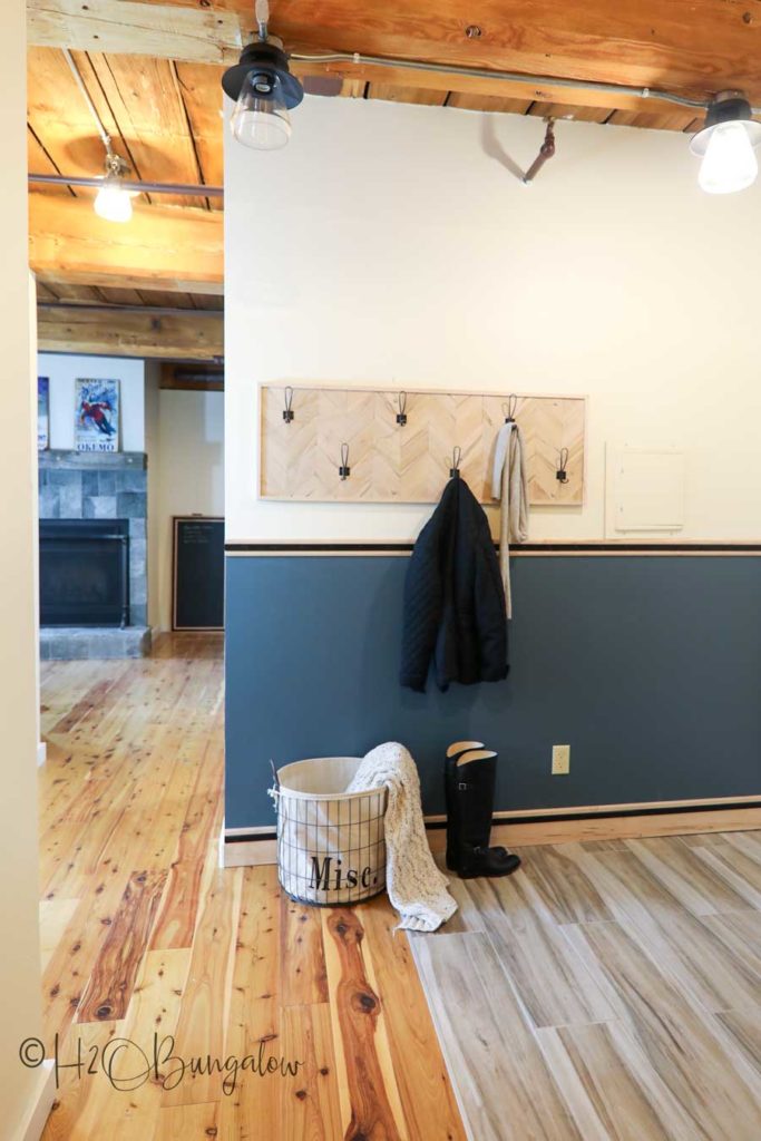 finished photo of rustic modern mudroom