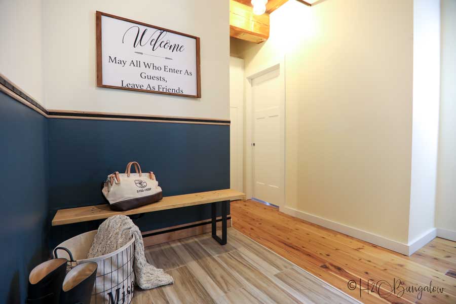 rustic DIY mudroom finisihed 