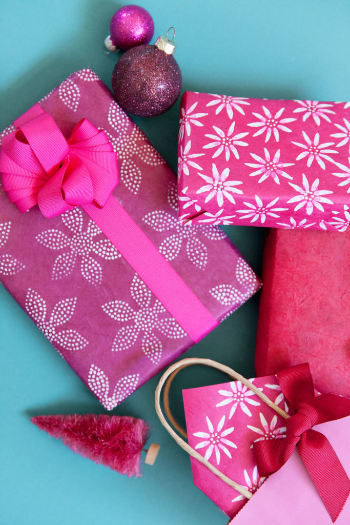 pink gift wrapping 