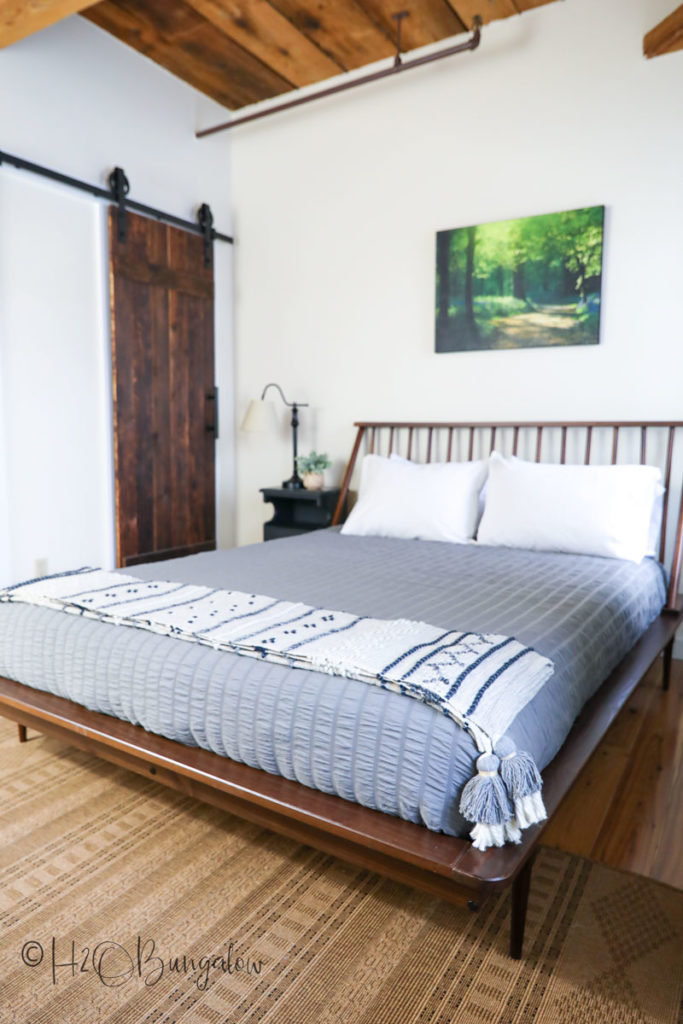  The Mill Place home tour shares all of the DIY home improvements, decor and furnishings I used to complete my third major vacation rental property renovation in ludlow, Vermont. #renovation #hometour 
