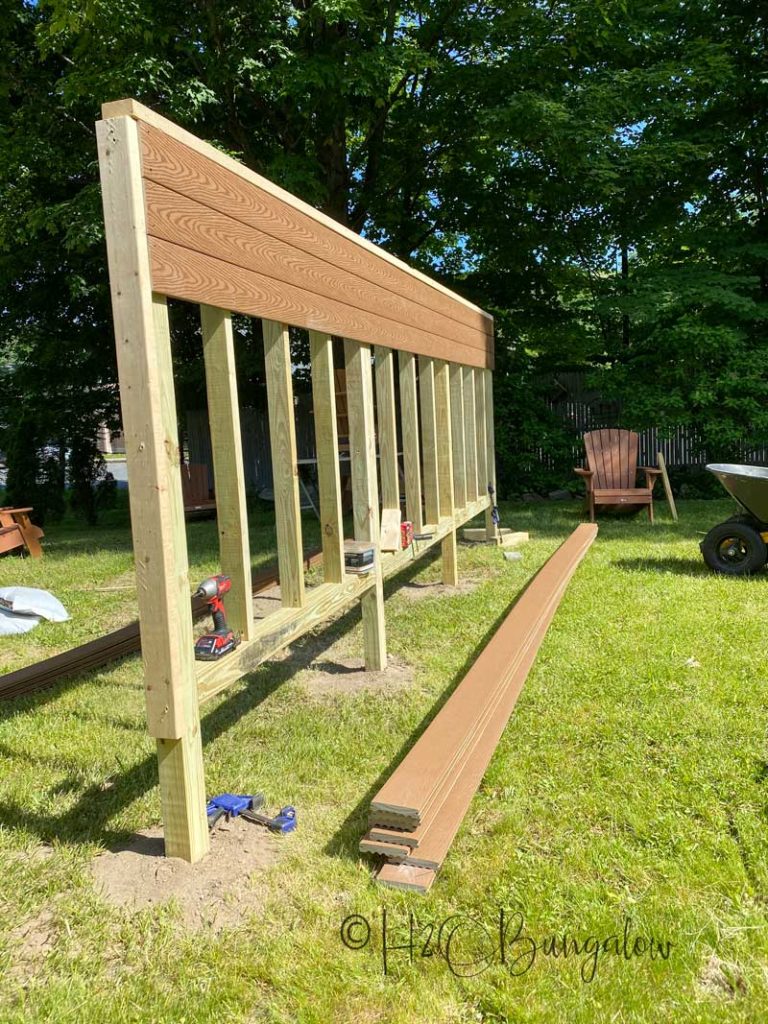 Budget-Friendly DIY Outdoor Privacy Screen