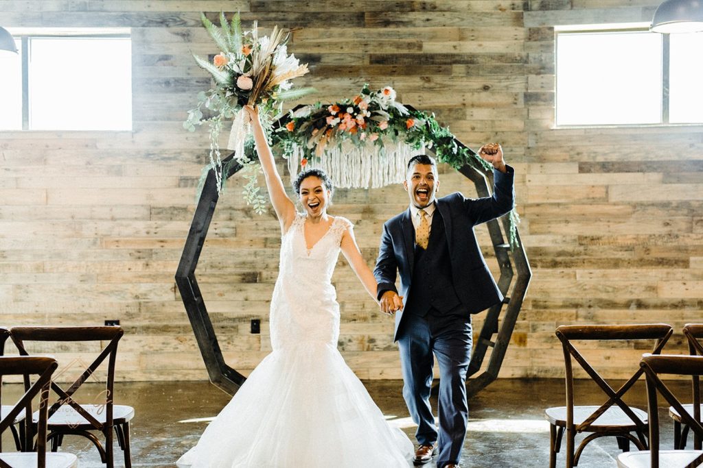 wedding with DIY moon gate arch 