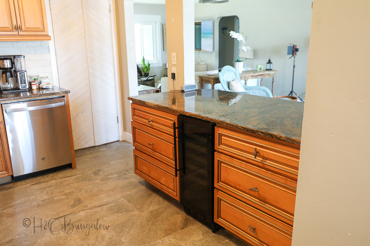 kitchen island before makeover 