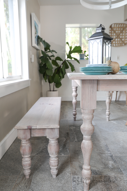 finished DIY dining table and bench 